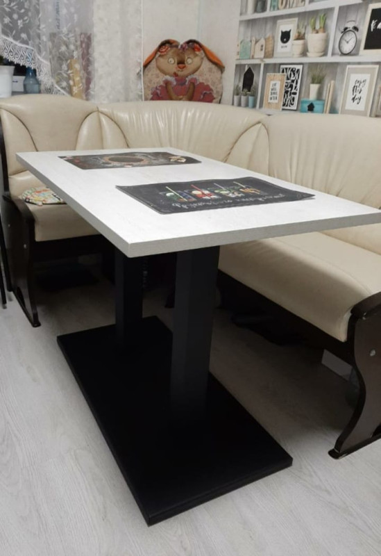 Стол Manhattan Mono