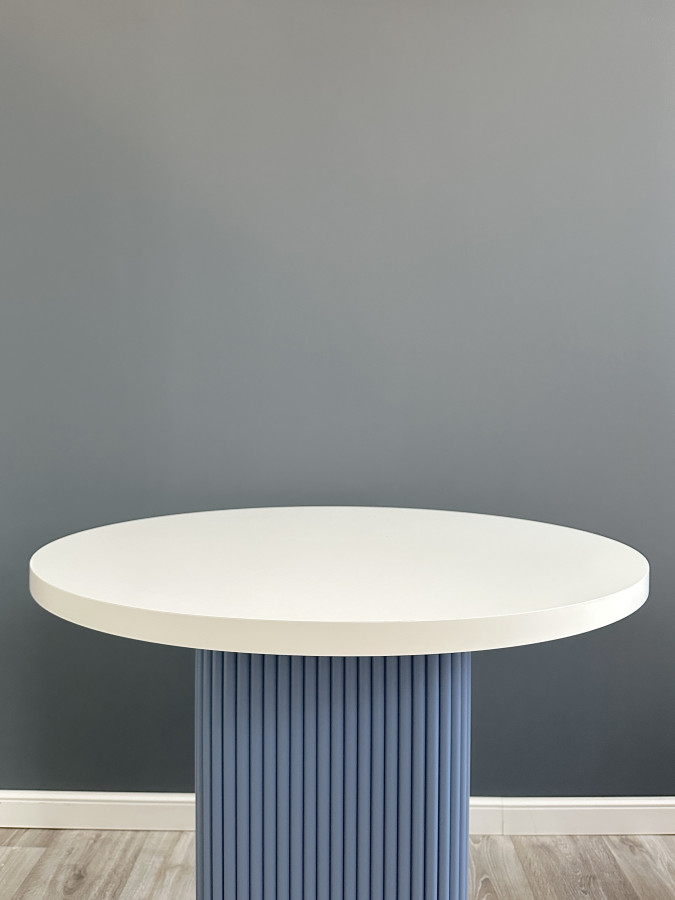 Столешница Белая эмаль на МДФ Диаметр 800 мм